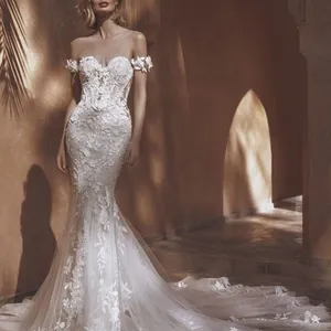 25 Enzoani PRO UNITY Sleeves Fro Web 1064 1418 80 int s c1 768x1024